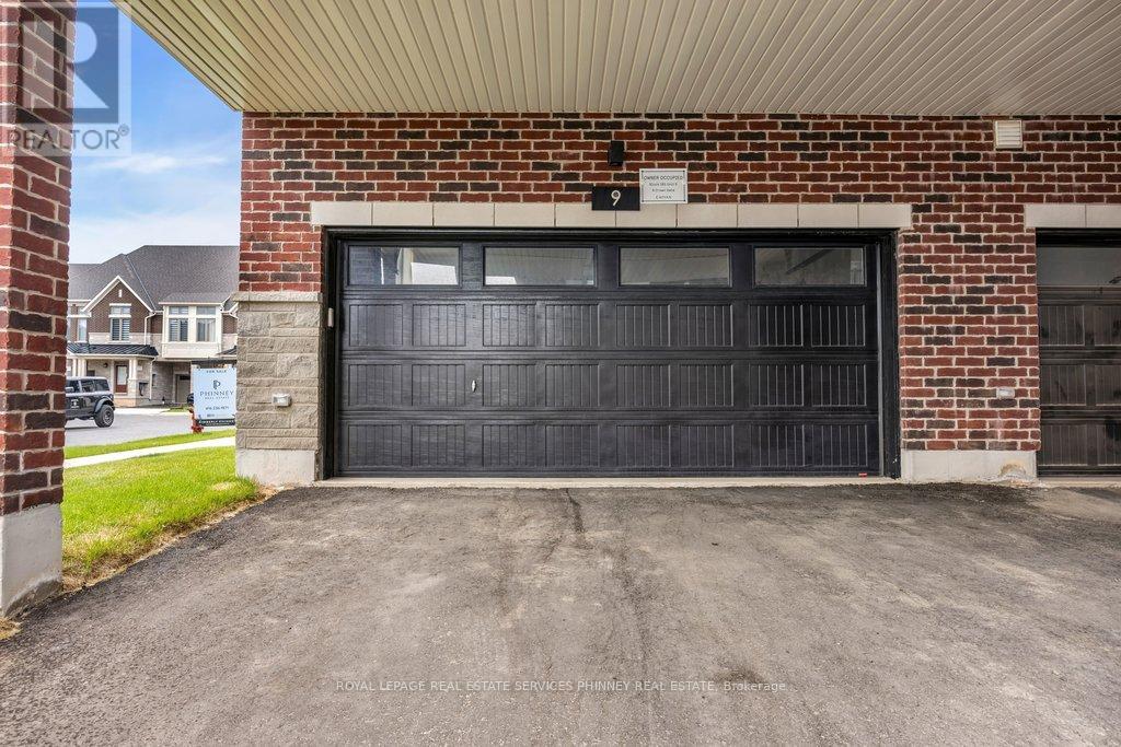 9 CROWN GATE - Image 39