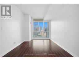 2008 - 220 Burnhamthorpe Road W, Mississauga, ON L5B4N4 Photo 19