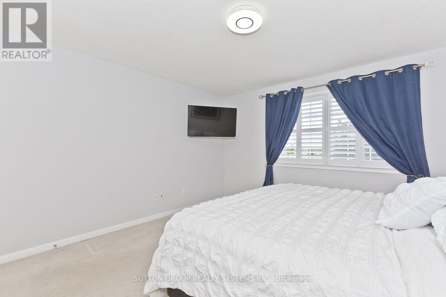 777 SHORTREED CRESCENT - 26