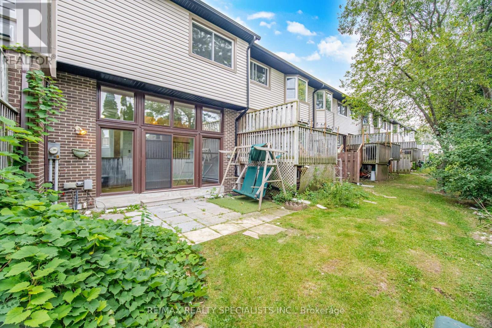 #20 6780 FORMENTERA AVENUE - 41