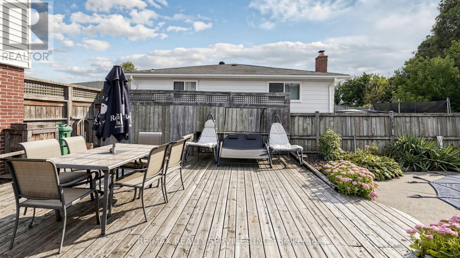 716 EAGLEMOUNT CRESCENT - Image 45