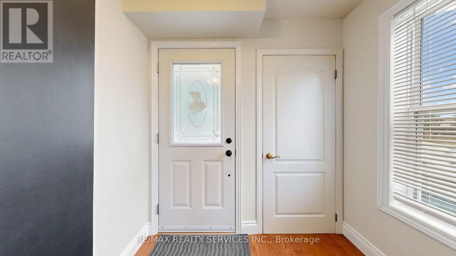 Photo of 716 EAGLEMOUNT CRESCENT