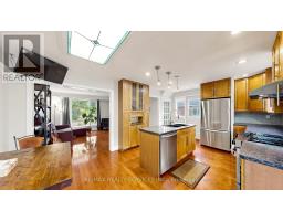 716 Eaglemount Crescent, Mississauga, ON L5C1N9 Photo 12