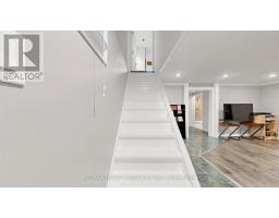 716 Eaglemount Crescent, Mississauga, ON L5C1N9 Photo 28