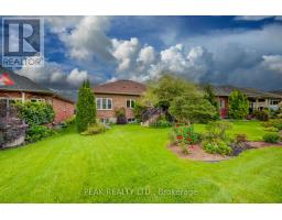 25 Thimbleberry Crossing, Wilmot, ON N3A4P5 Photo 34