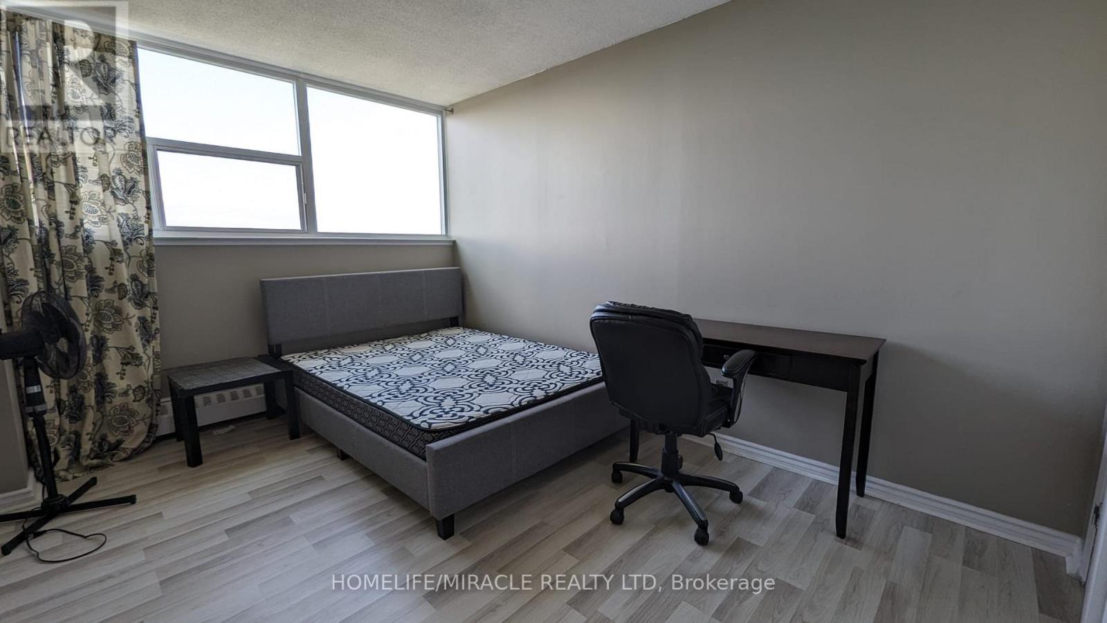 907 - 215 GLENRIDGE AVENUE, St. Catharines (Glendale/Glenridge) — photo 5
