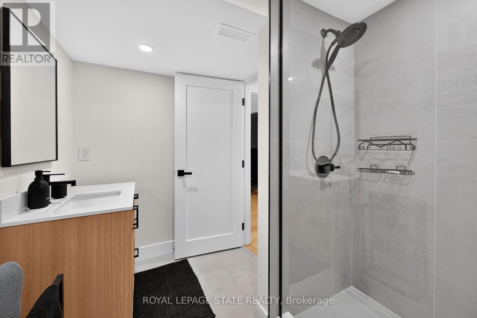 491 ANSON DRIVE - 39