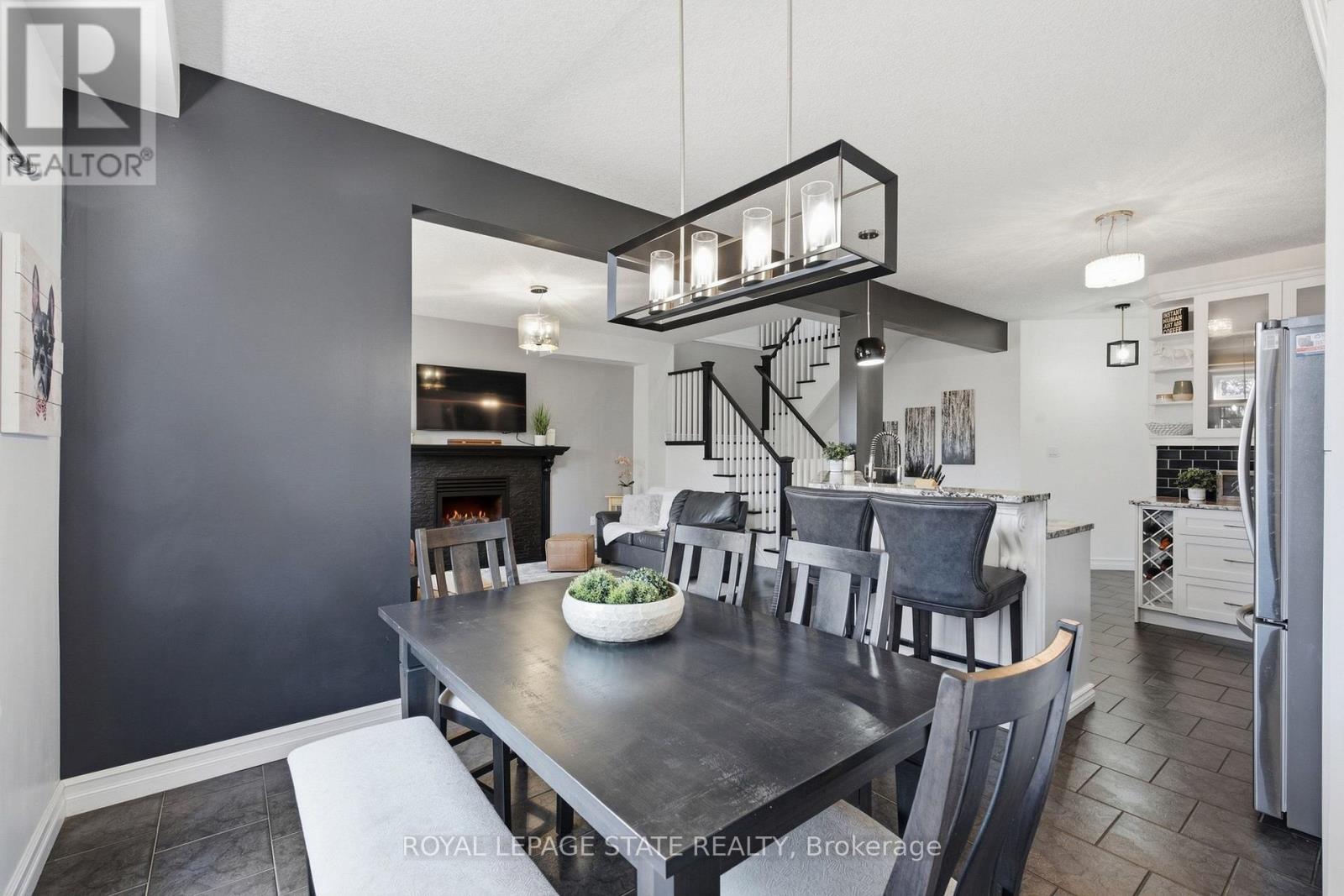 139 STONEGLEN WAY - Image 16