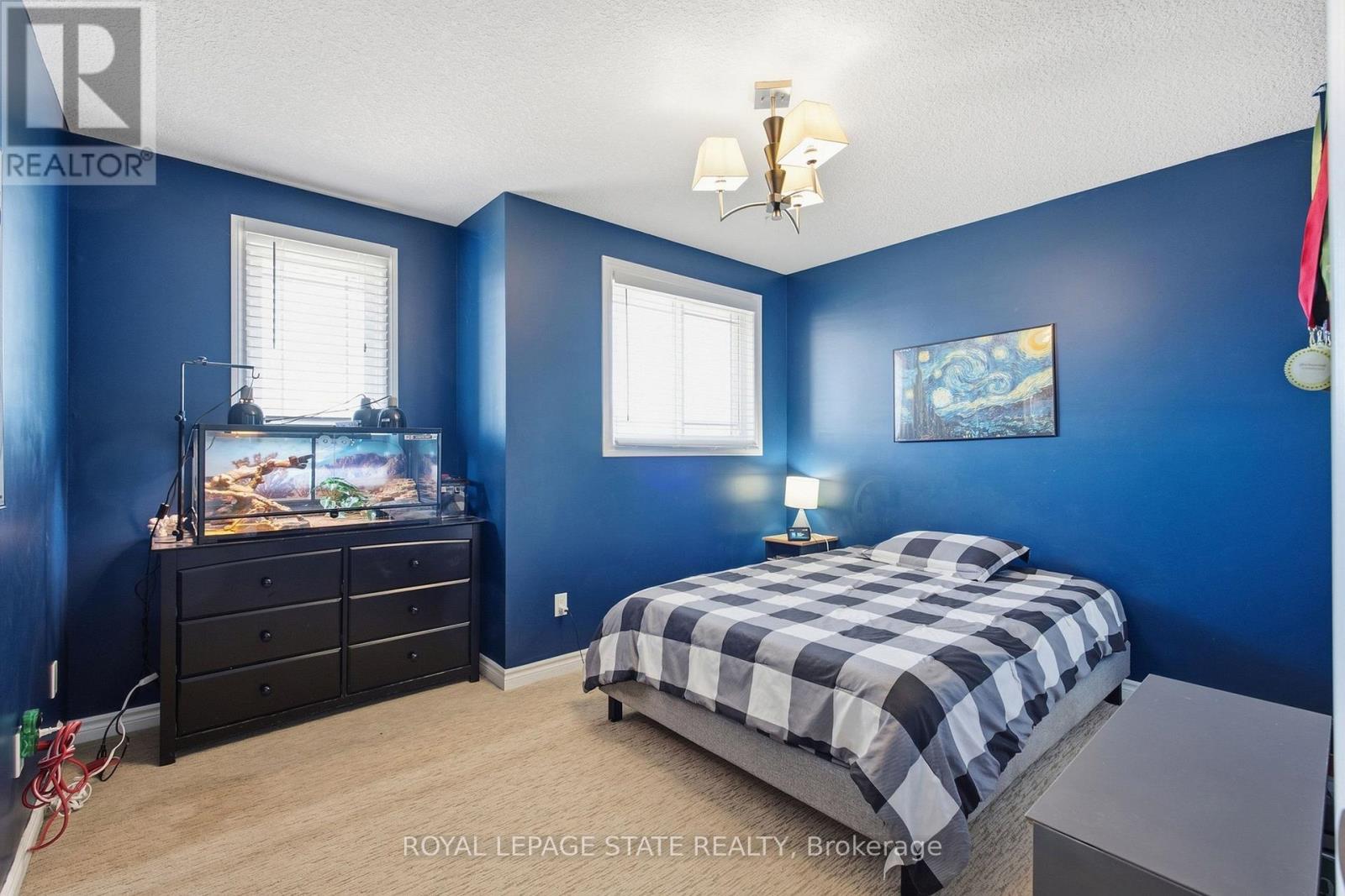 139 STONEGLEN WAY - Image 21