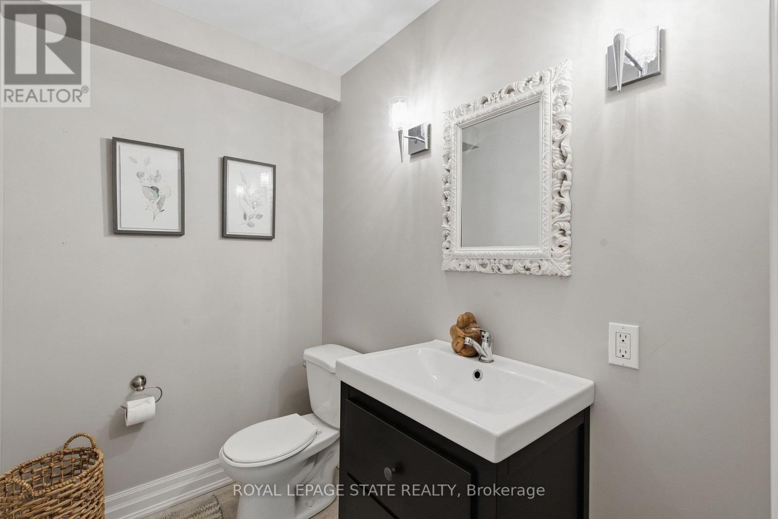 139 STONEGLEN WAY - 34