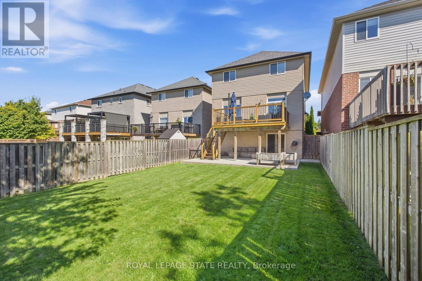 139 STONEGLEN WAY - Image 41