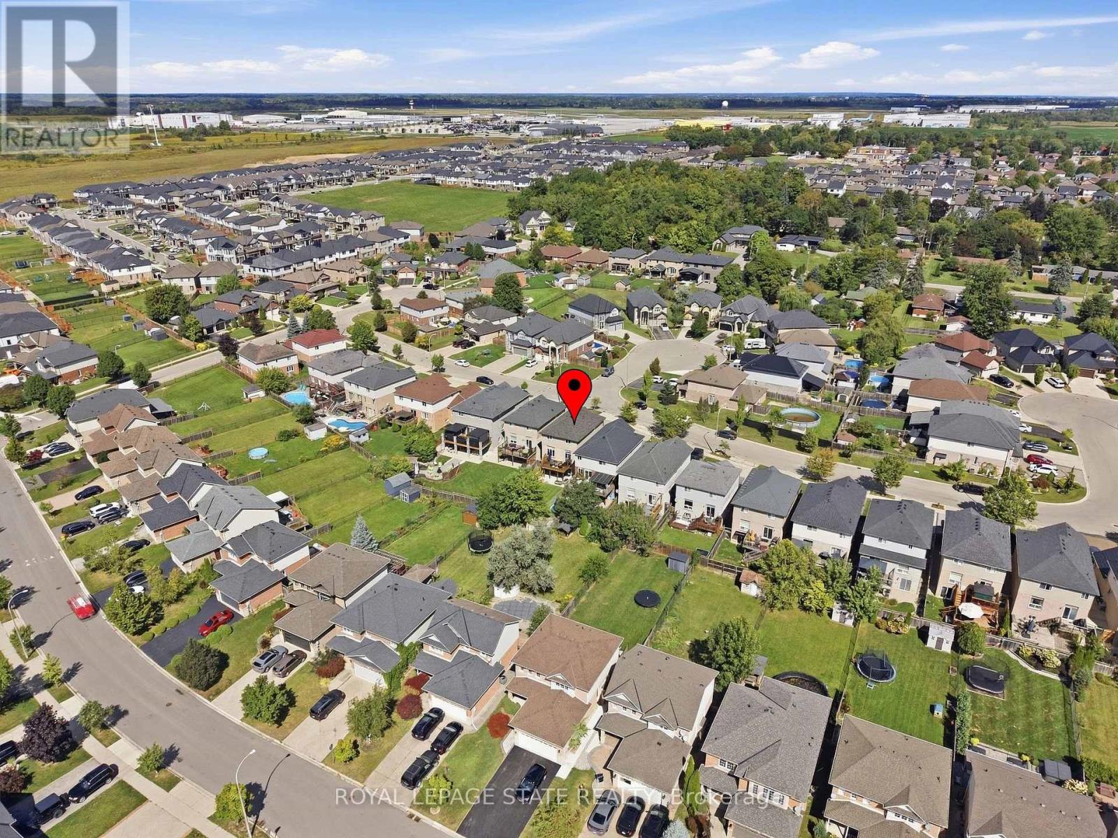 139 STONEGLEN WAY - 48