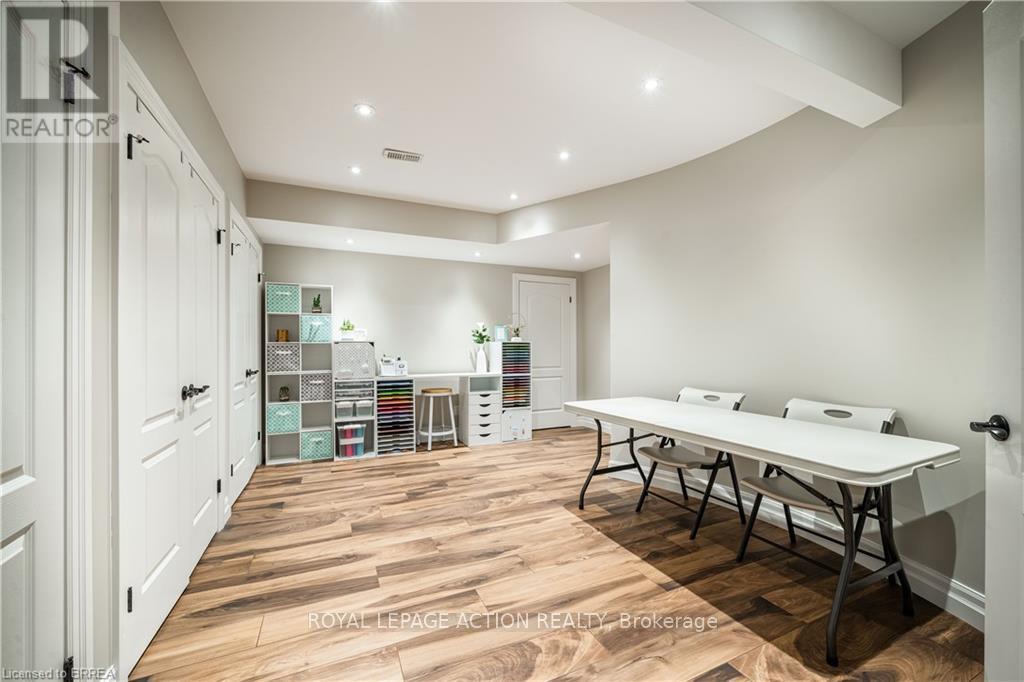 49 Ruijs Boulevard, Brantford, ON photo 36