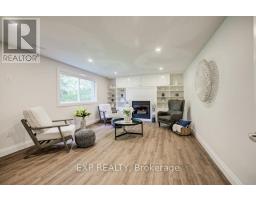 6542 Ellis Road, Puslinch, ON N3C2V4 Photo 18