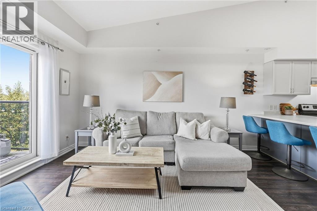 170 ROCKHAVEN Lane Unit# 321, Waterdown