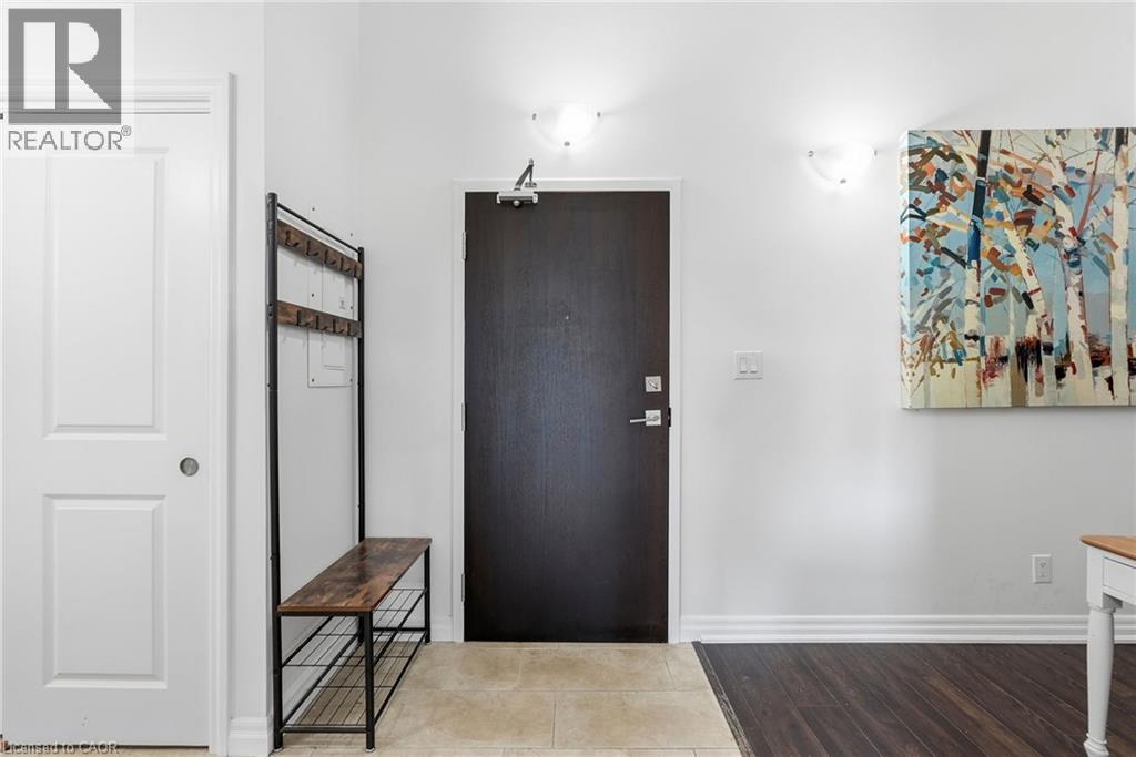 170 ROCKHAVEN Lane Unit# 321, Waterdown — photo 4