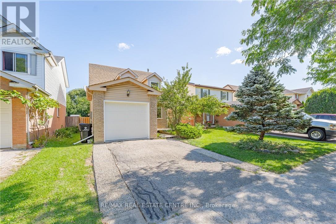 34 CAMROSE COURT — photo 3