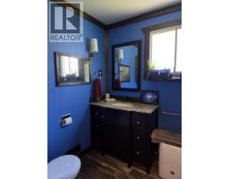 353 Arnett Road, Willow River, BC V0J3C0 Photo 15