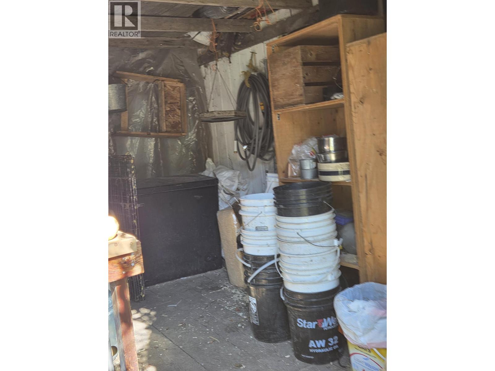 353 ARNETT ROAD - 23