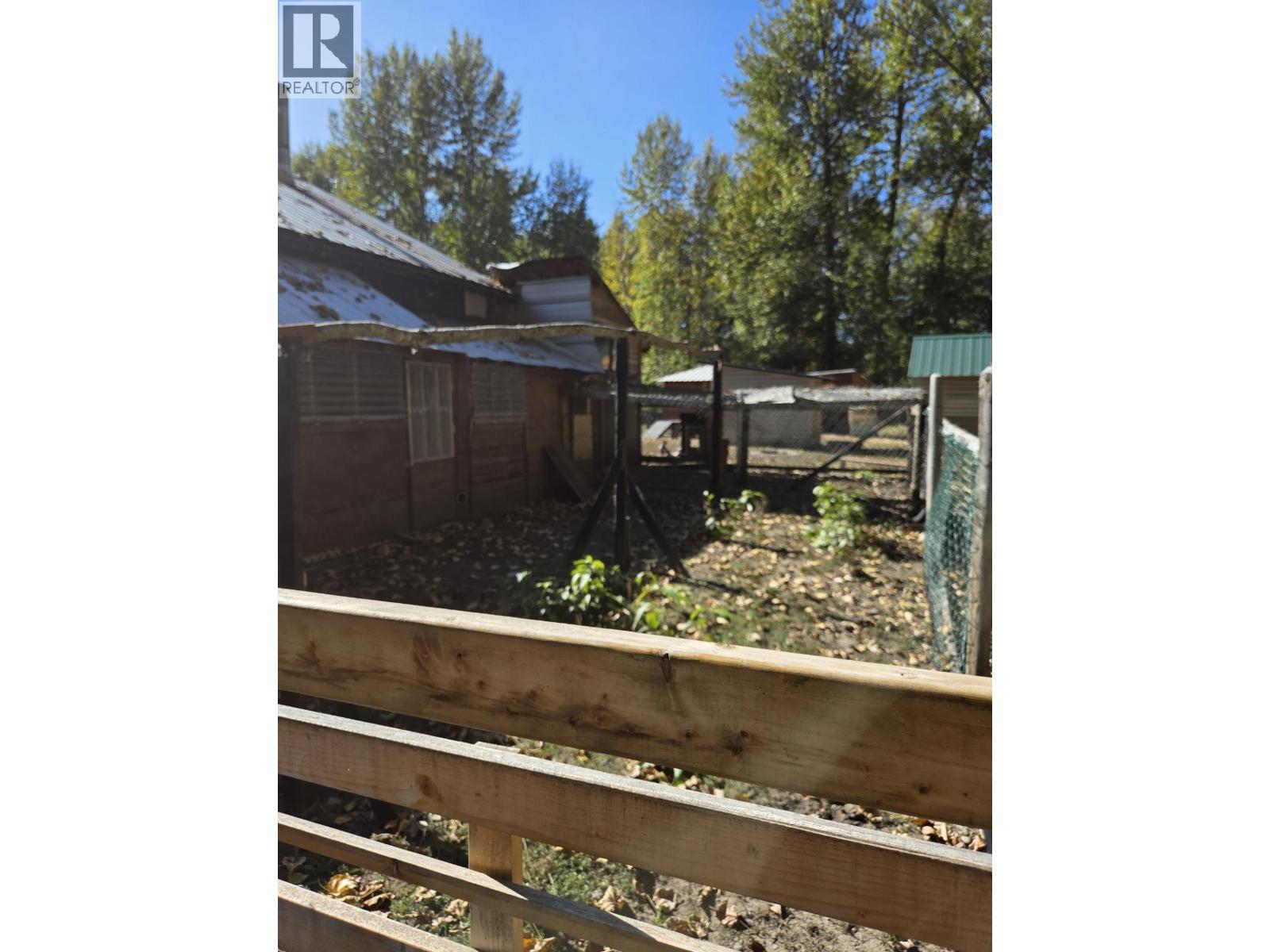 353 ARNETT ROAD - 39