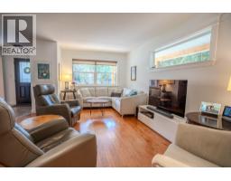 2pc Bathroom - 2399 Hillen Crescent, Magna Bay, BC V0E1M7 Photo 8