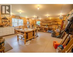 2399 Hillen Crescent, Magna Bay, BC V0E1M7 Photo 36
