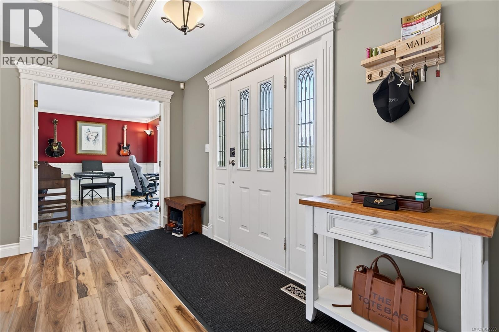 1000 Kingsley Cres - 8