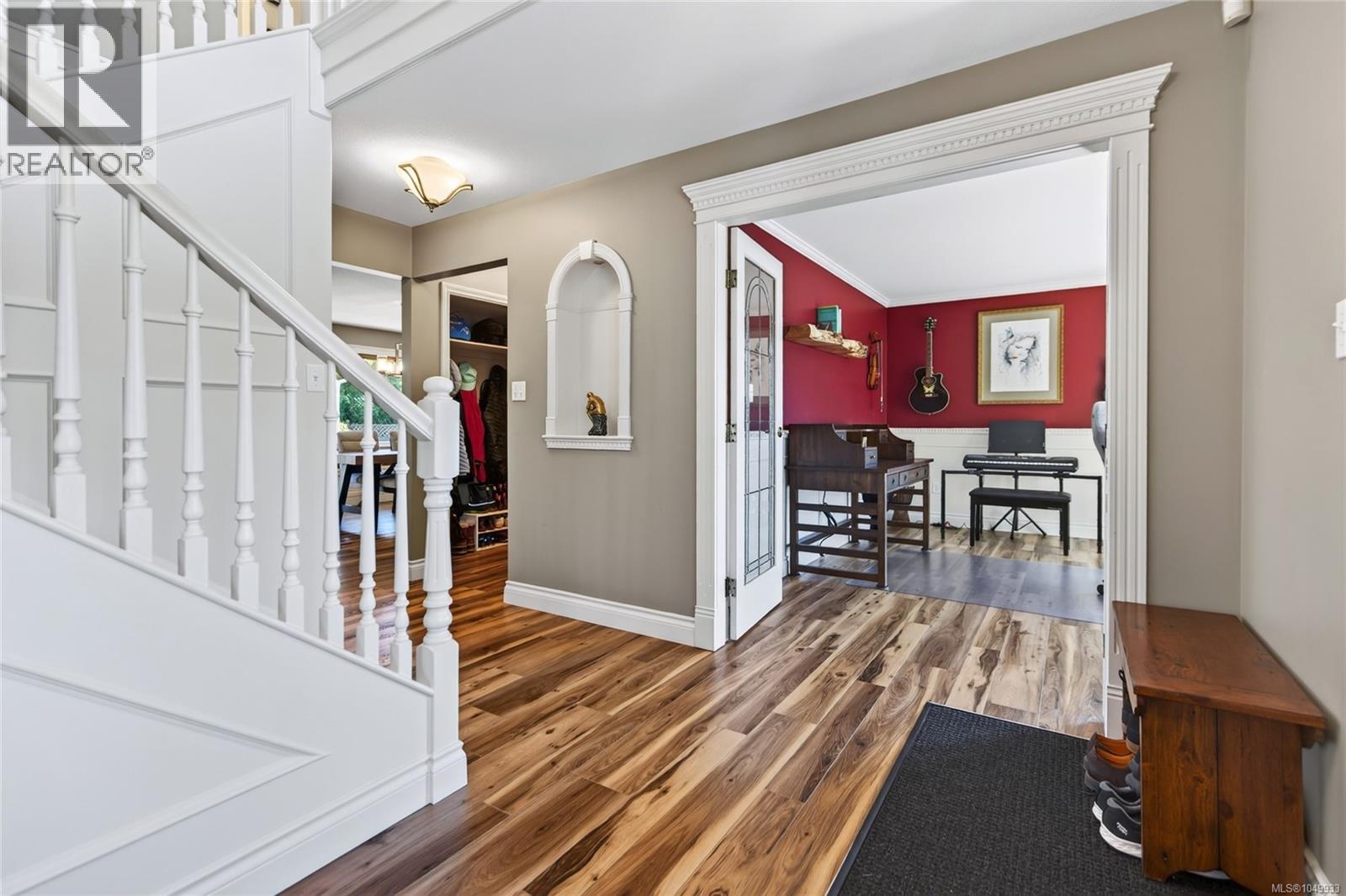1000 Kingsley Cres - Image 9