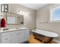Furnace - 1102 3 Street N, Three Hills, AB T0M2A0 Photo 16