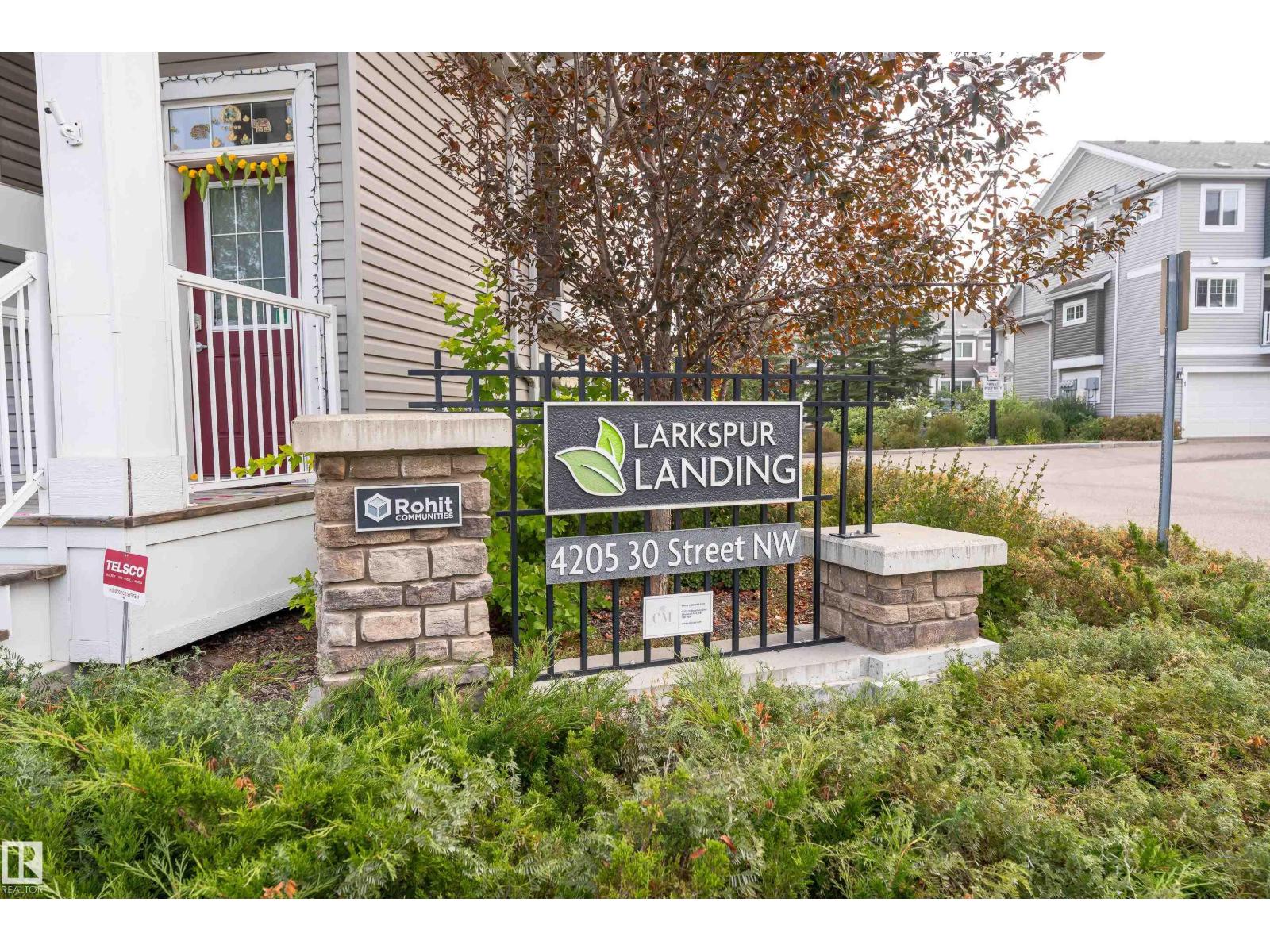 #1 4205 30 ST NW - 36