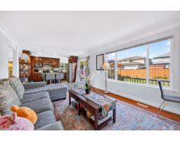 15467 109a Avenue, Surrey, BC V3R0X6 Photo 10