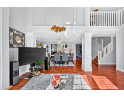 15467 109a Avenue, Surrey, BC V3R0X6 Photo 7