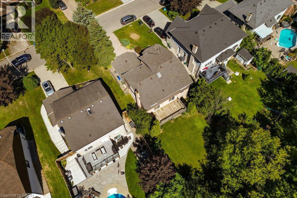 95 ONEIDA Boulevard - 49