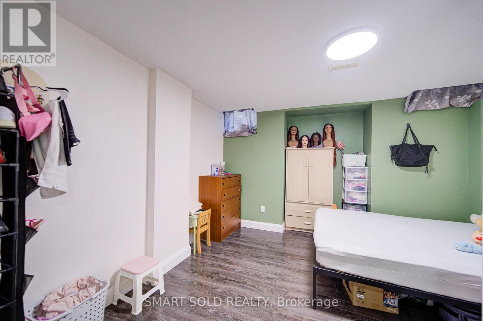 157 Waller Street, Whitby, ON photo 39