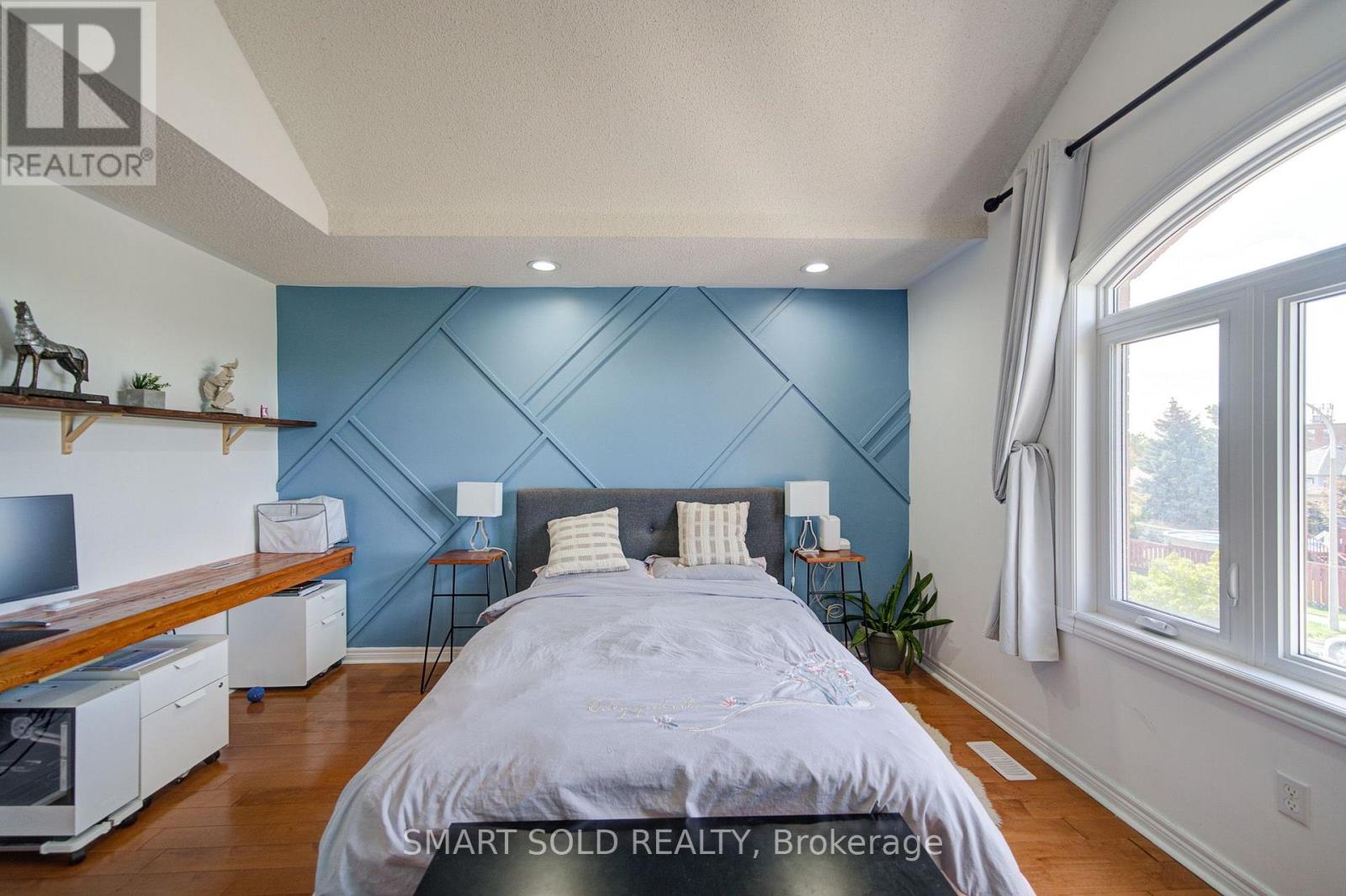 157 Waller Street, Whitby, ON photo 29