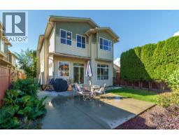 102 385 Douglas Avenue, Penticton