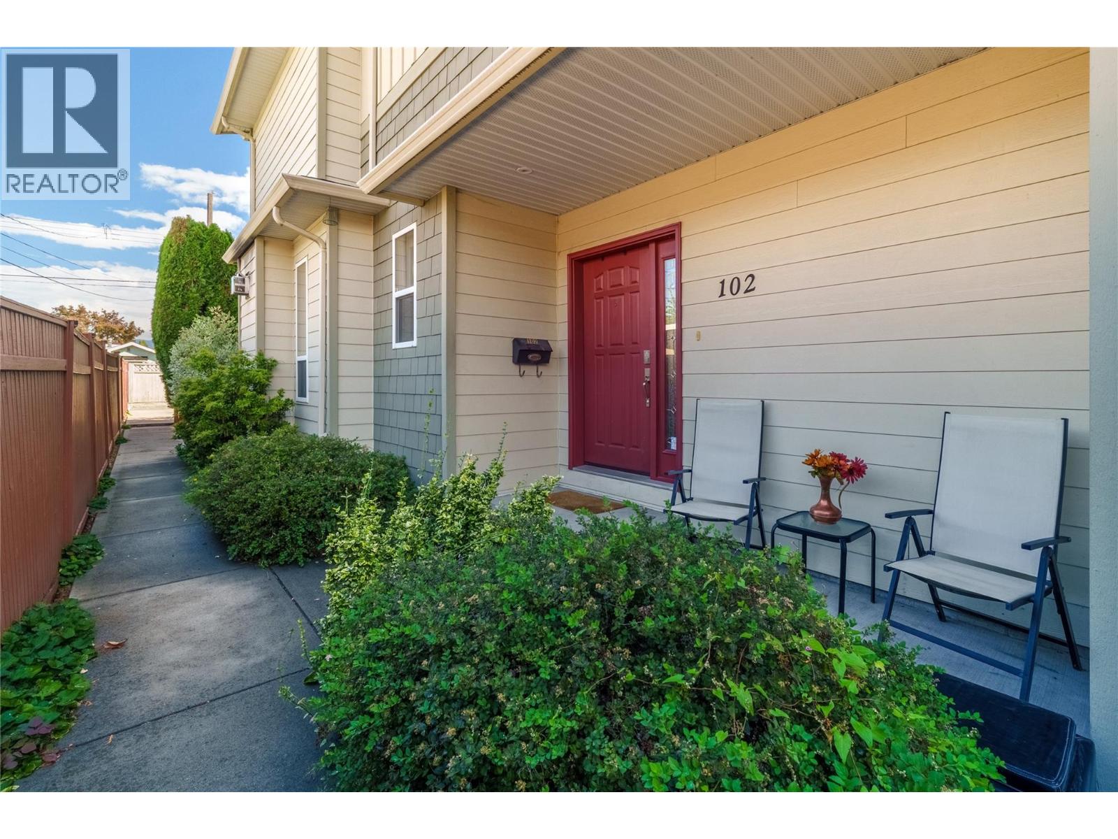 #102 385 Douglas Avenue - 36