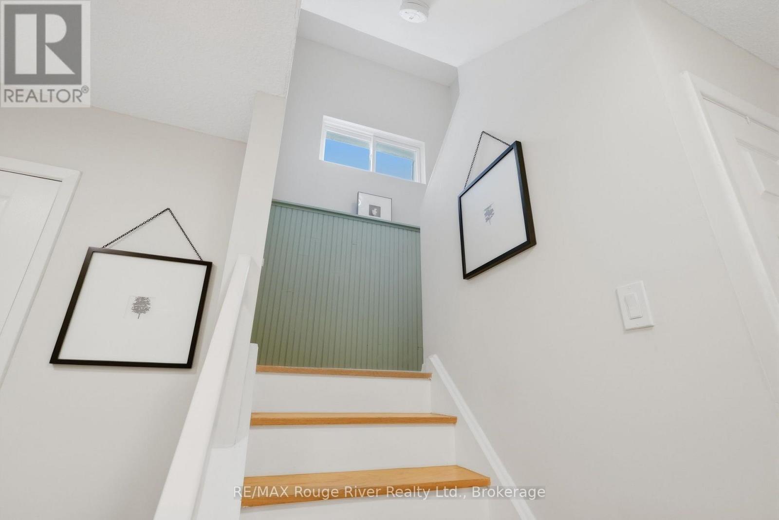 313 Lupin Drive, Whitby, ON photo 17