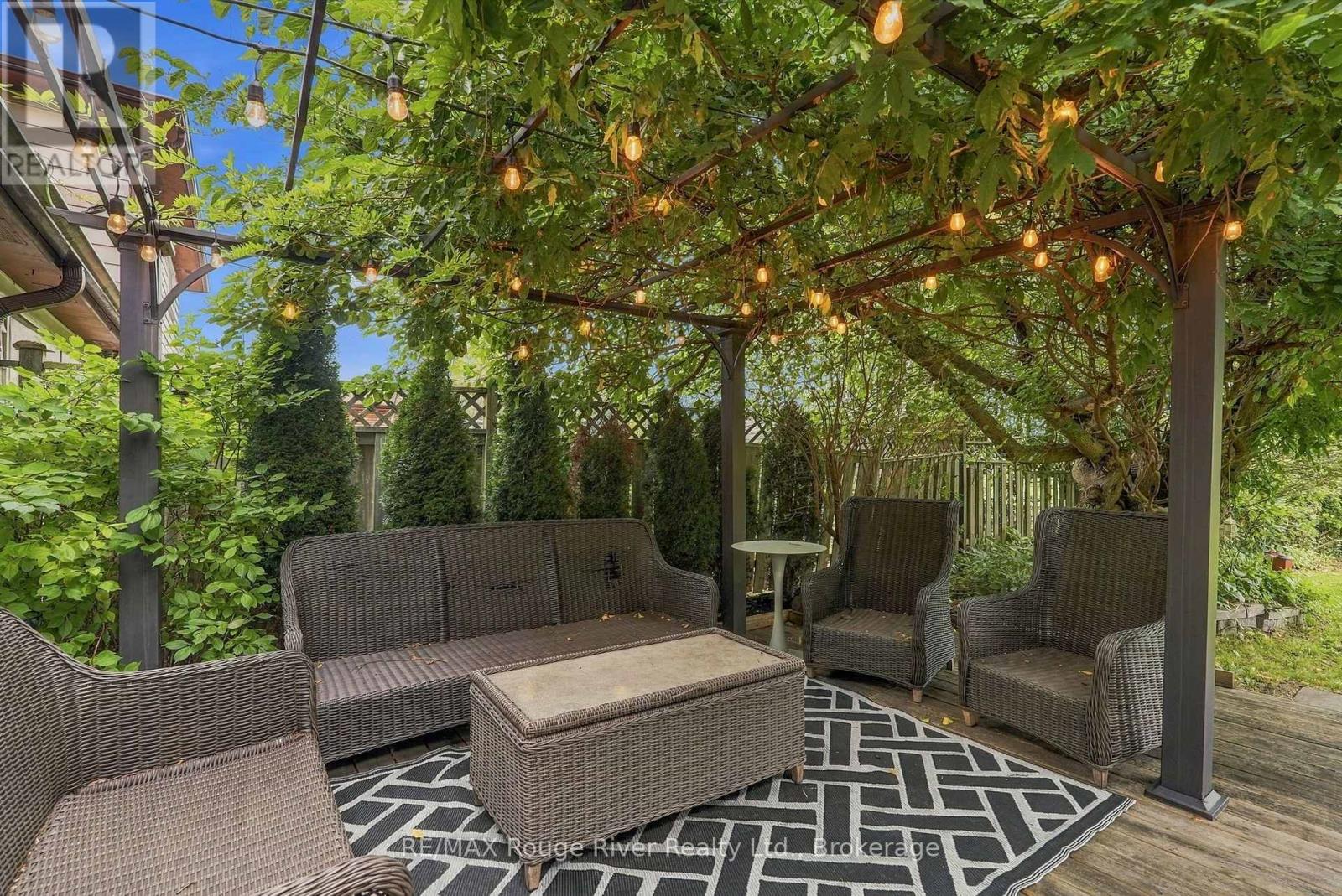 313 Lupin Drive, Whitby, ON photo 41
