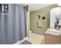 1018 Gull Road, Regina, SK S4N7S1 Photo 25