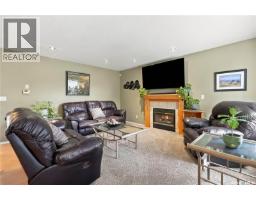 3pc Ensuite bath - 1018 Gull Road, Regina, SK S4N7S1 Photo 7