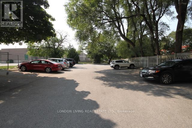 #501 650 Cheapside Street, London East (East C), Ontario, N5Y5J8, London East (East C), Ontario — photo 4 of 5