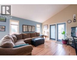 514 6a Street N, Champion, AB T0L0R0 Photo 12