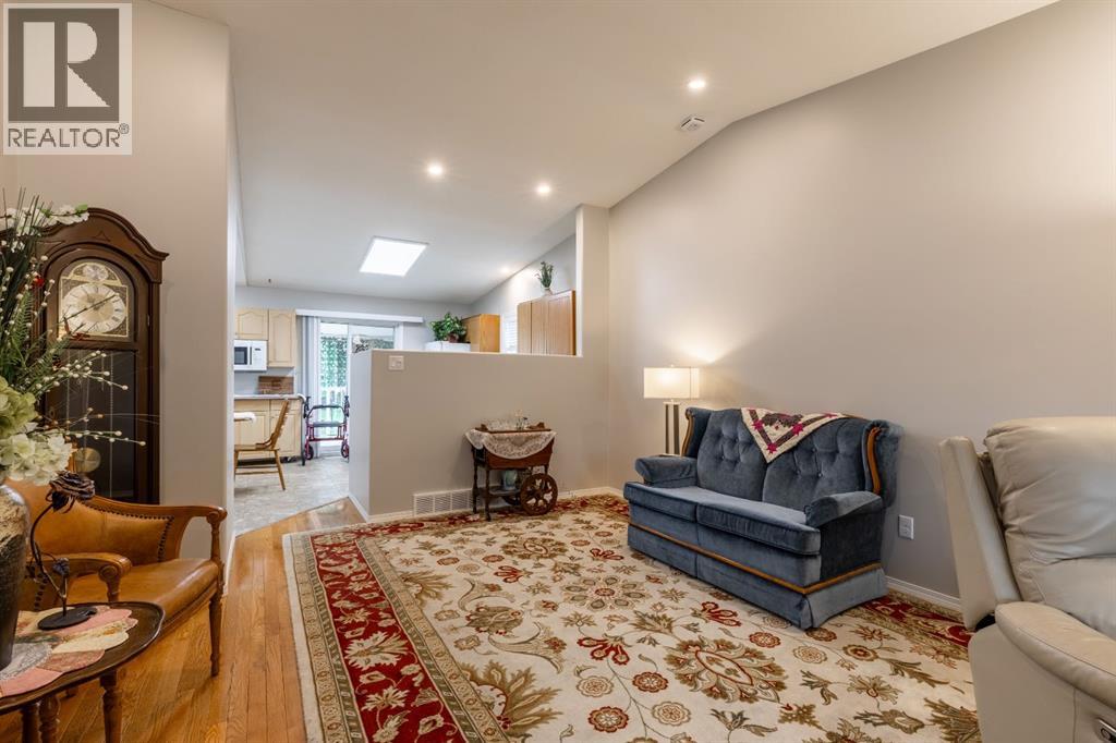 #8 135 Jerry Potts Boulevard W - 9