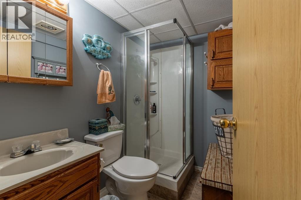 #8 135 Jerry Potts Boulevard W - 28