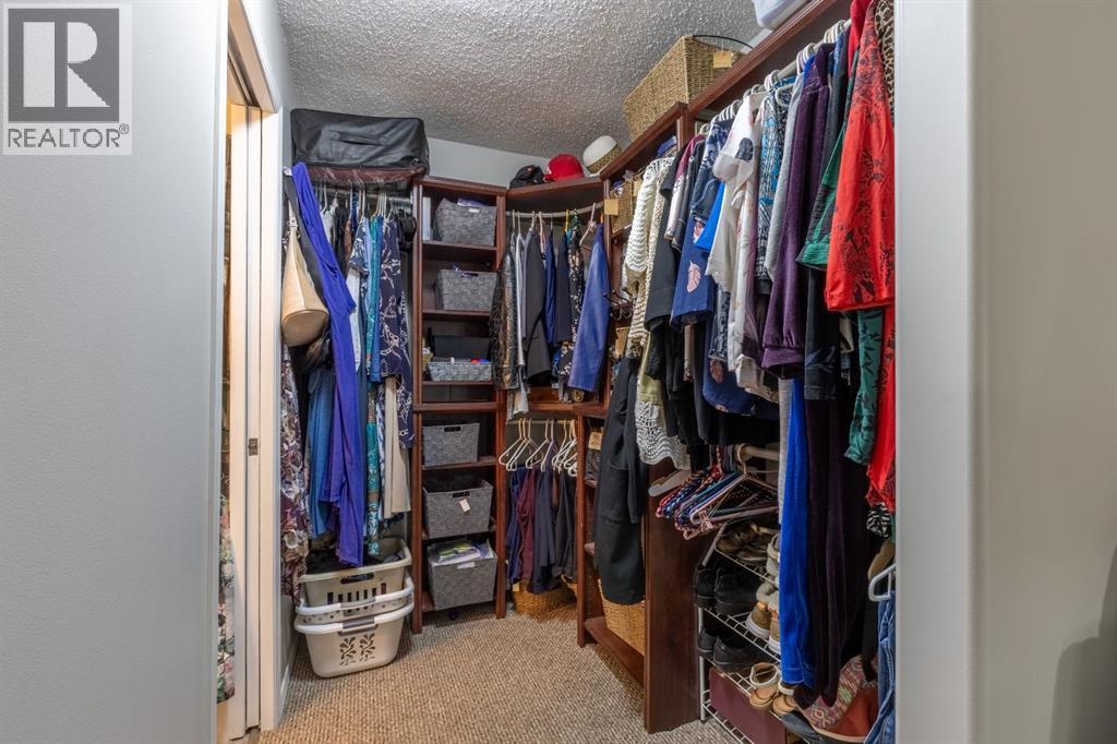 #8 135 Jerry Potts Boulevard W - 18