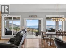 Living room - 871 Kuipers Crescent, Kelowna, BC V1W5B1 Photo 9