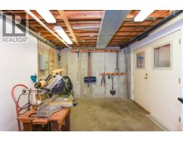 8892 Henderson Ave, Black Creek, BC V9J1A5 Photo 57