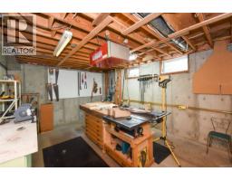 8892 Henderson Ave, Black Creek, BC V9J1A5 Photo 55
