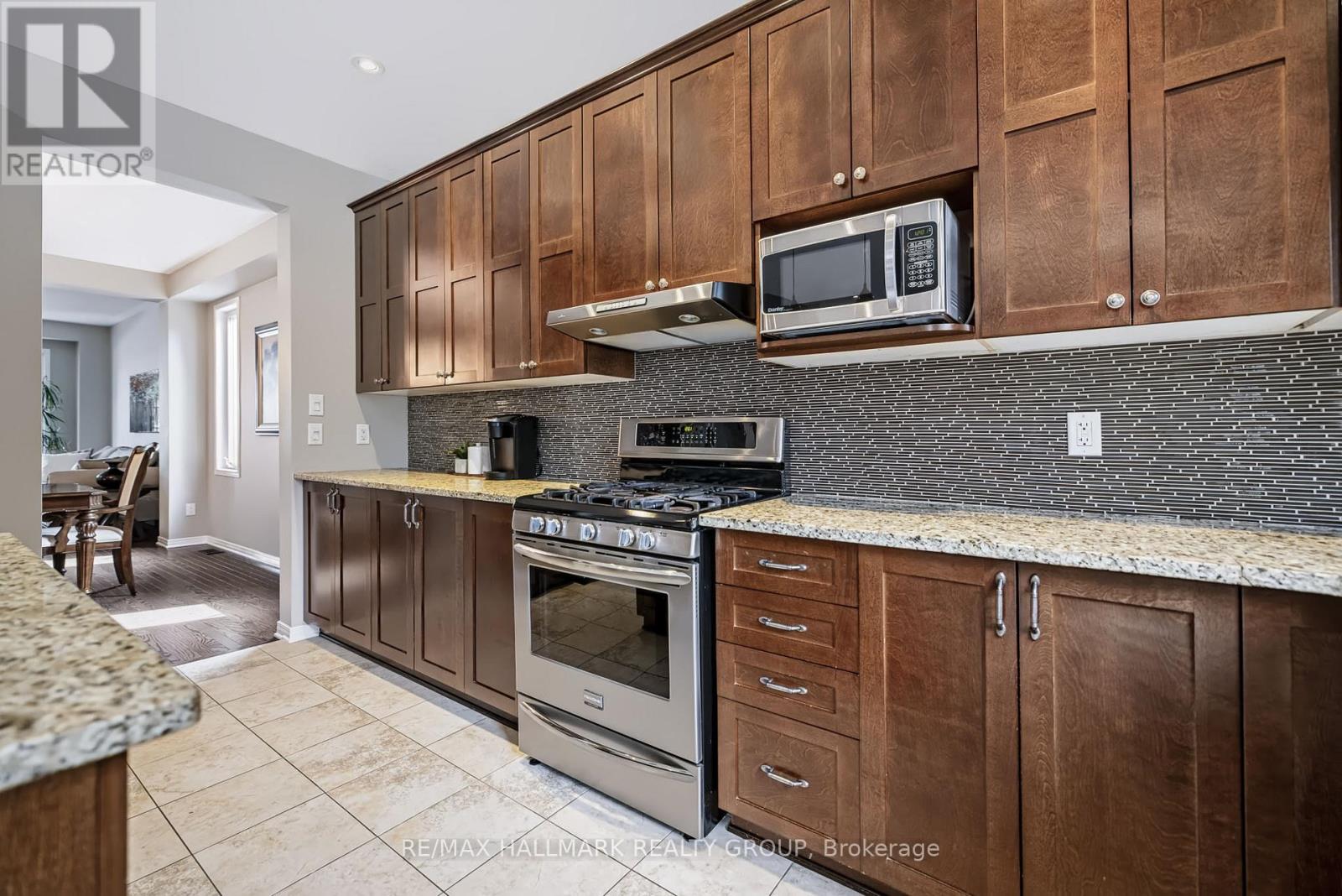 97 MONTEROSSA STREET photo 15